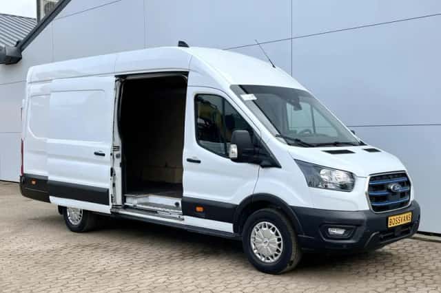 Ford E transit (2023) thumbnail 6