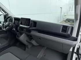Volkswagen Crafter (2024) thumbnail 8