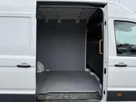 Volkswagen Crafter (2024) thumbnail 9