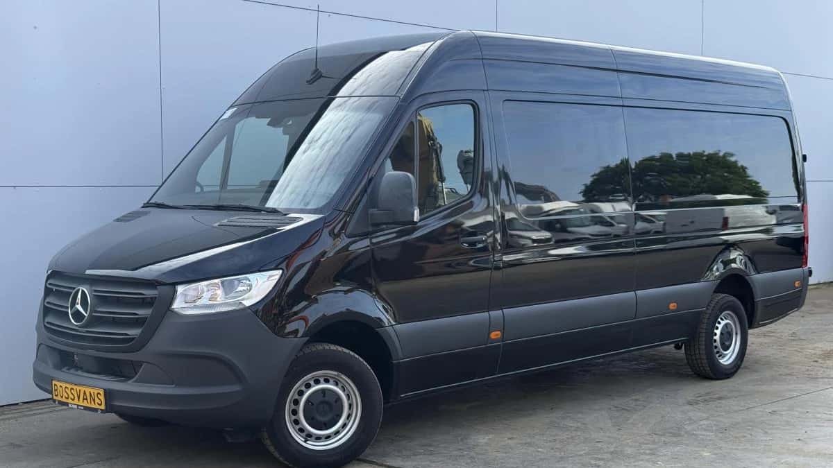 Mercedes-Benz Sprinter (2022) — foto 1
