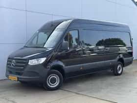 Mercedes-Benz Sprinter (2022) thumbnail 1