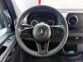 Mercedes-Benz Sprinter (2022) thumbnail 19
