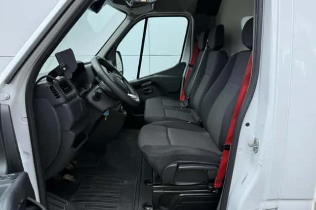 Renault Master (2023) thumbnail 5
