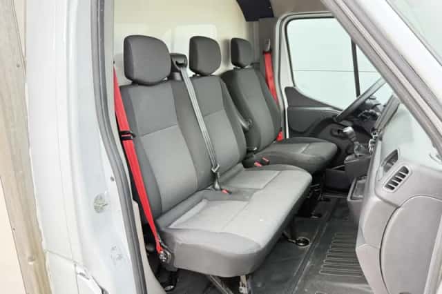 Renault Master (2023) thumbnail 6