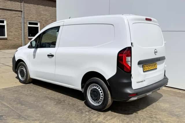 Nissan Townstar (2022) thumbnail 2