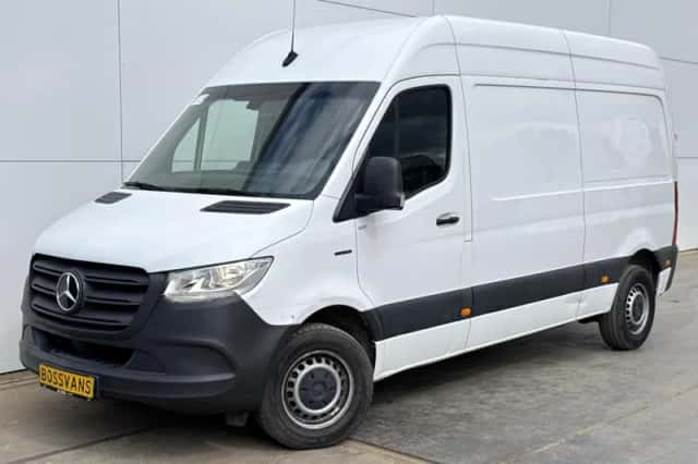 Mercedes-Benz eSprinter (2021) thumbnail 1