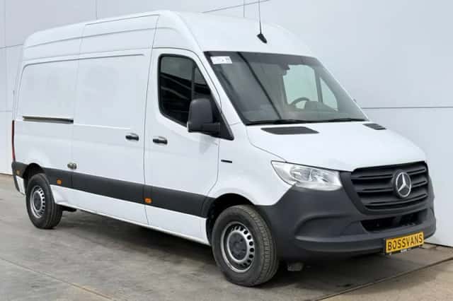 Mercedes-Benz eSprinter (2021) thumbnail 5