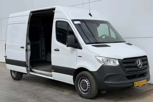 Mercedes-Benz eSprinter (2021) thumbnail 6