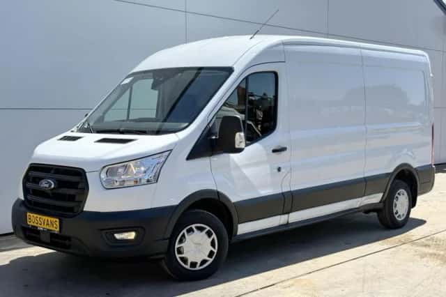 Ford Transit (2023) thumbnail 1