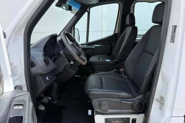 Mercedes-Benz Sprinter (2018) thumbnail 6