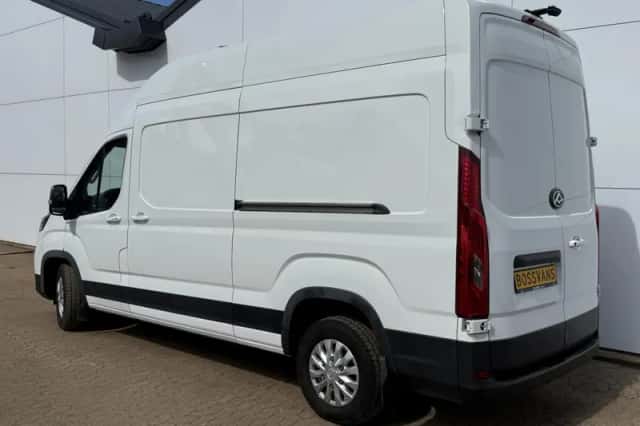 Maxus eDeliver9 (2023) thumbnail 3