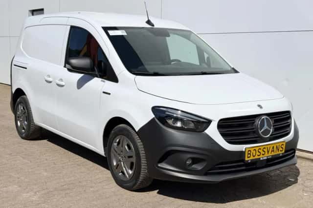 Mercedes-Benz eCitan (2024) thumbnail 5