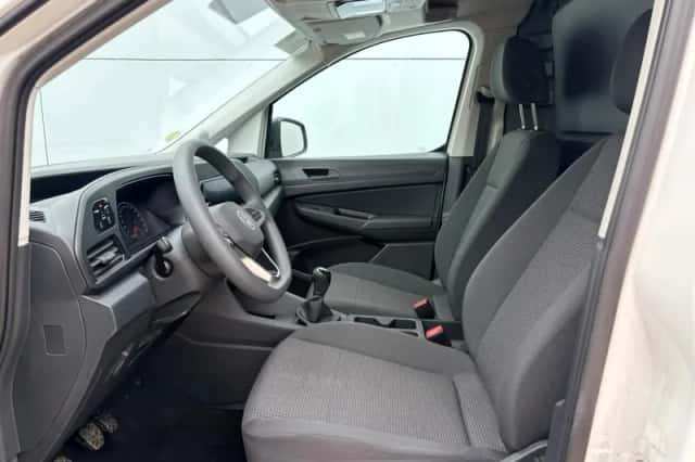 Volkswagen Caddy (2023) thumbnail 6