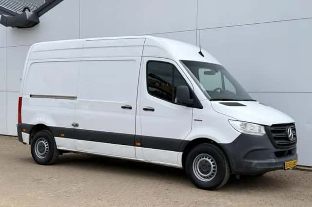 Mercedes-Benz eSprinter (2021) thumbnail 5