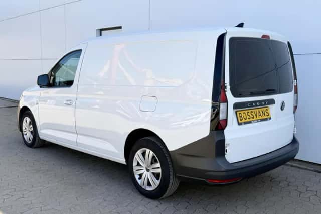 Volkswagen Caddy Maxi (2022) thumbnail 2