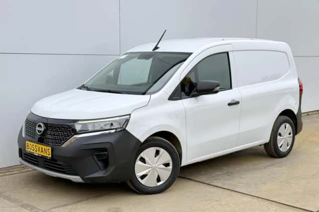 Nissan Townstar (2023) thumbnail 1