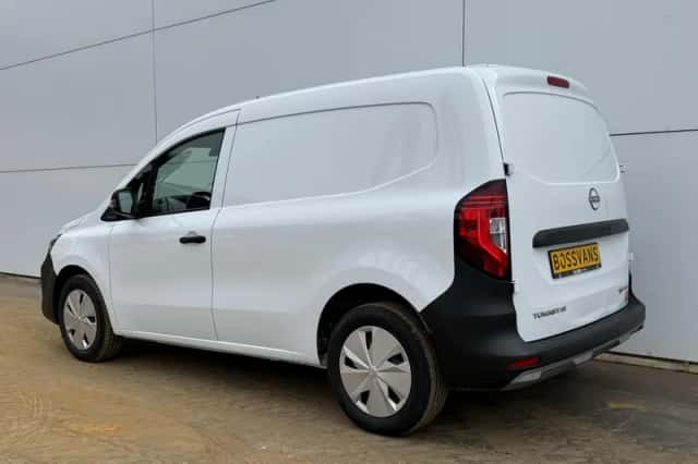 Nissan Townstar (2023) thumbnail 2