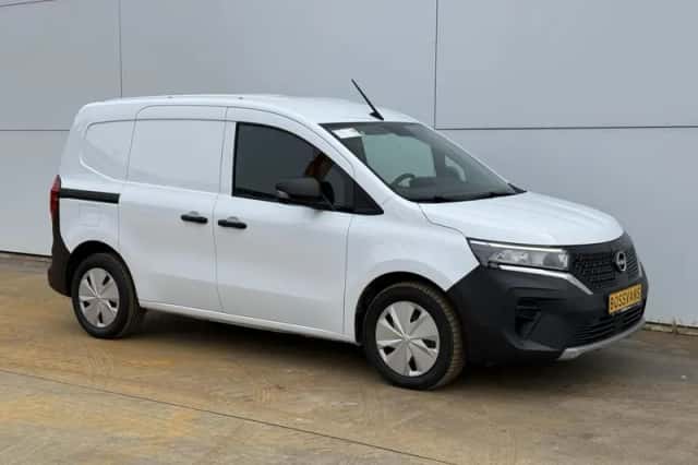Nissan Townstar (2023) thumbnail 4