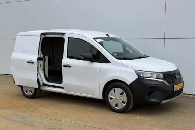 Nissan Townstar (2023) thumbnail 5