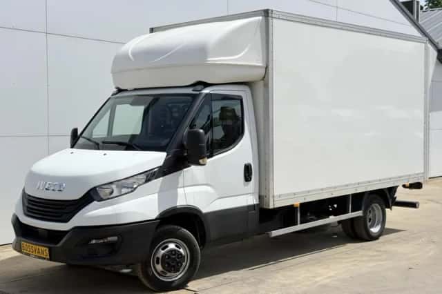 Iveco Daily (2022) thumbnail 1