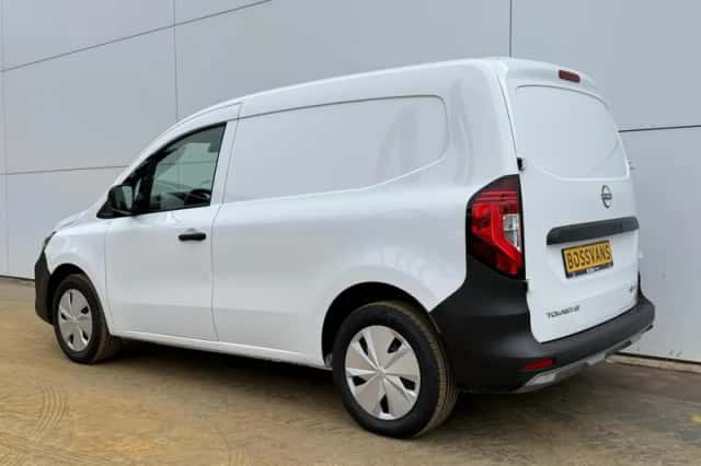 Nissan Townstar (2023) thumbnail 2