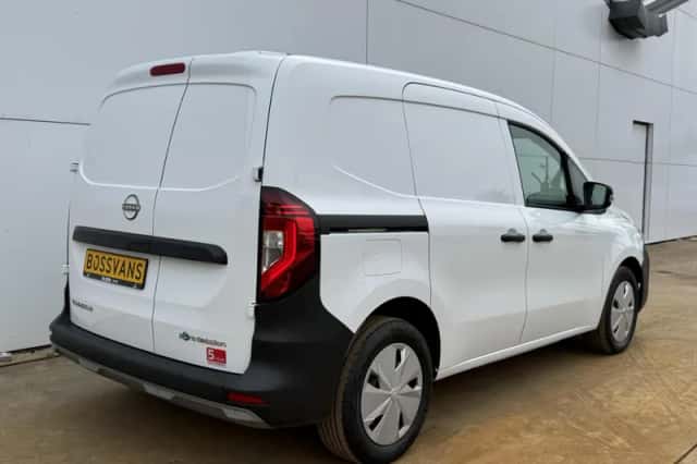 Nissan Townstar (2023) thumbnail 3