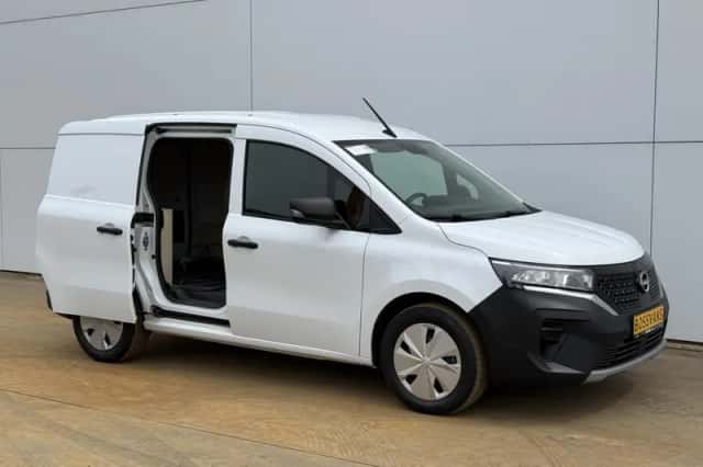 Nissan Townstar (2023) thumbnail 5
