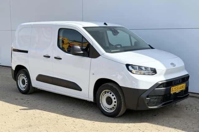 Toyota Proace (2024) thumbnail 4
