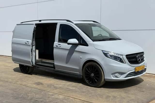 Mercedes-Benz Vito (2022) thumbnail 5