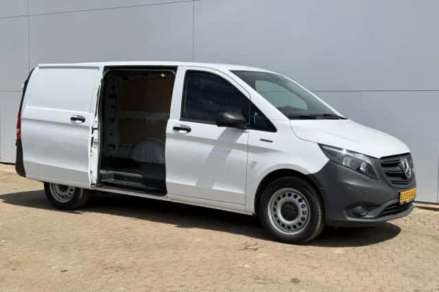 Mercedes-Benz eVito (2024) thumbnail 5