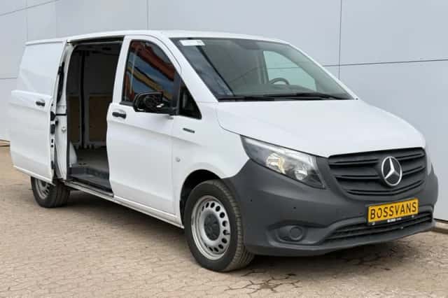 Mercedes-Benz eVito (2024) thumbnail 5