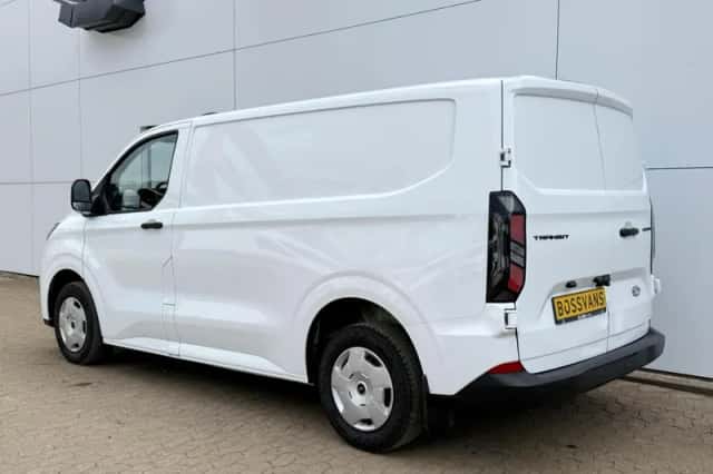 Ford Transit Custom (2024) thumbnail 2