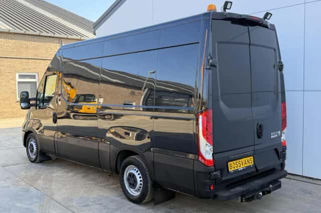 Iveco Daily (2018) thumbnail 2