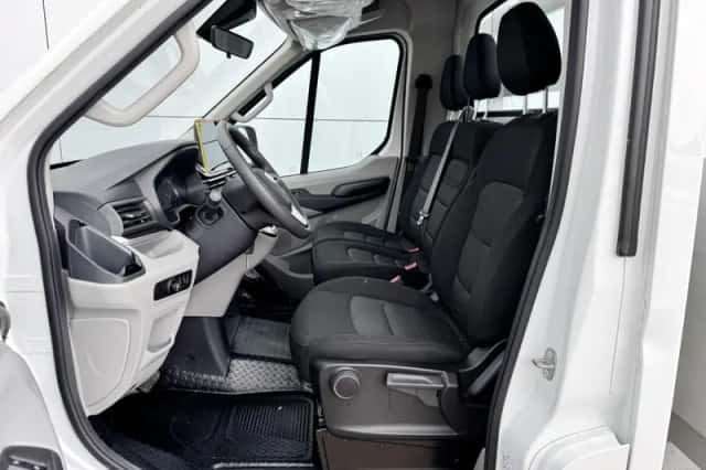 Maxus eDeliver9 (2025) thumbnail 5