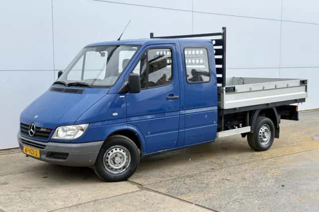 Mercedes-Benz Sprinter (2005) thumbnail 1