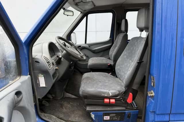 Mercedes-Benz Sprinter (2005) thumbnail 5