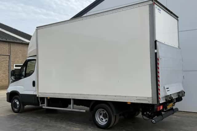 Iveco Daily (2022) thumbnail 2