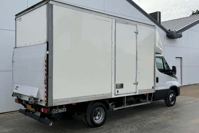 Iveco Daily (2022) thumbnail 3