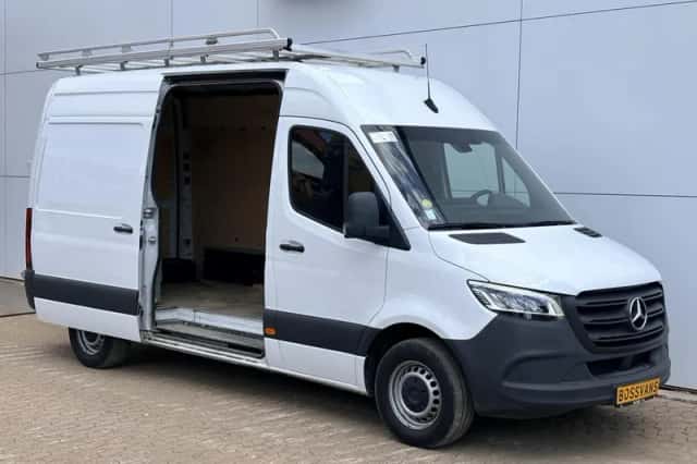 Mercedes-Benz Sprinter (2024) thumbnail 5
