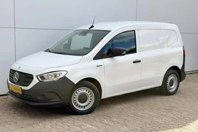 Mercedes-Benz eCitan (2024) thumbnail 1