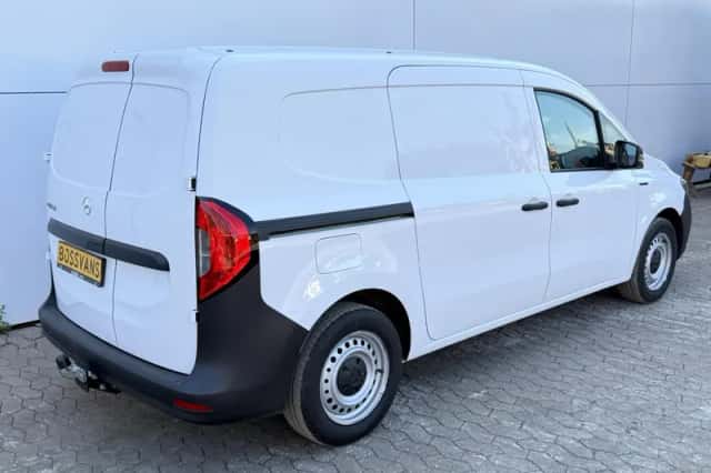 Mercedes-Benz eCitan (2024) thumbnail 5