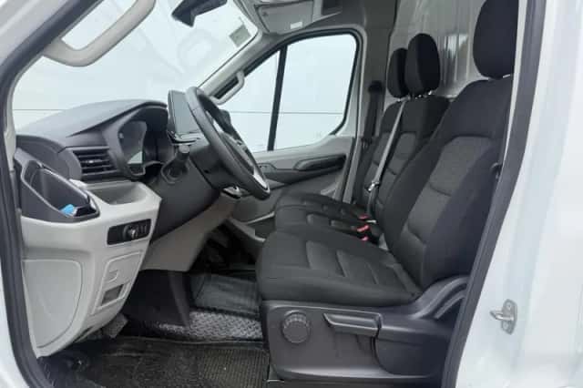 Maxus eDeliver9 (2023) thumbnail 6