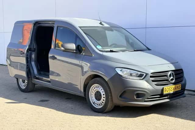 Mercedes-Benz Citan (2022) thumbnail 5