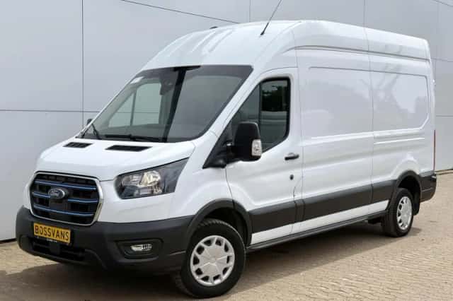 Ford E-Transit (2023) thumbnail 1