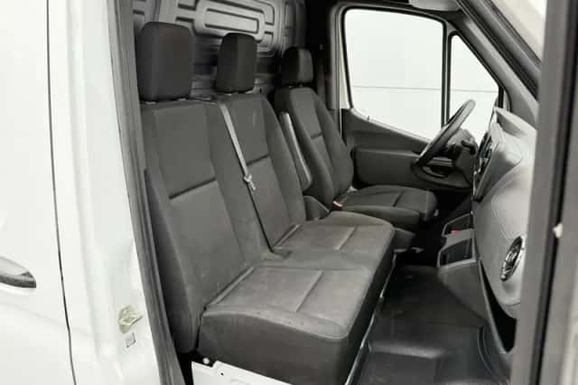 Mercedes-Benz Sprinter (2022) thumbnail 6