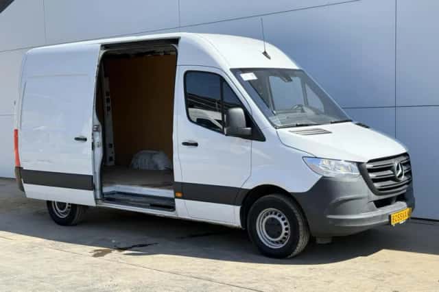 Mercedes-Benz Sprinter (2022) thumbnail 5