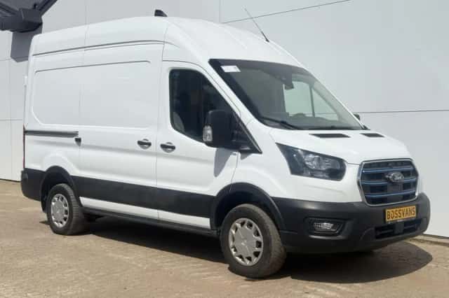 Ford E transit (2023) thumbnail 5