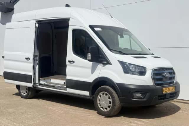 Ford E transit (2023) thumbnail 6
