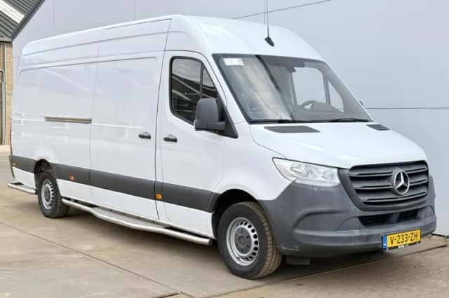 Mercedes-Benz Sprinter (2019) thumbnail 4