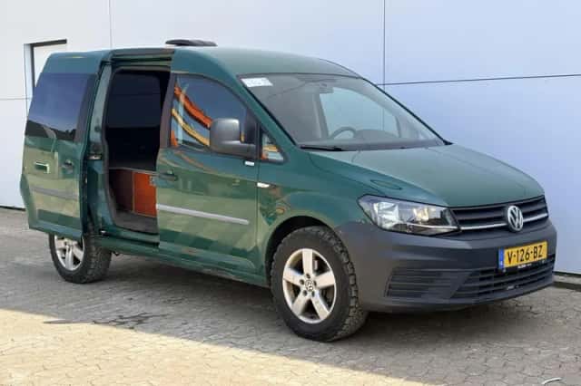 Volkswagen Caddy (2017) thumbnail 5